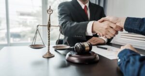 What Is a Contingency Lawyer?